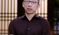 几乎是神!张朝阳:杨振宁在物理学家中排名第一 费曼第二霍金第三 !